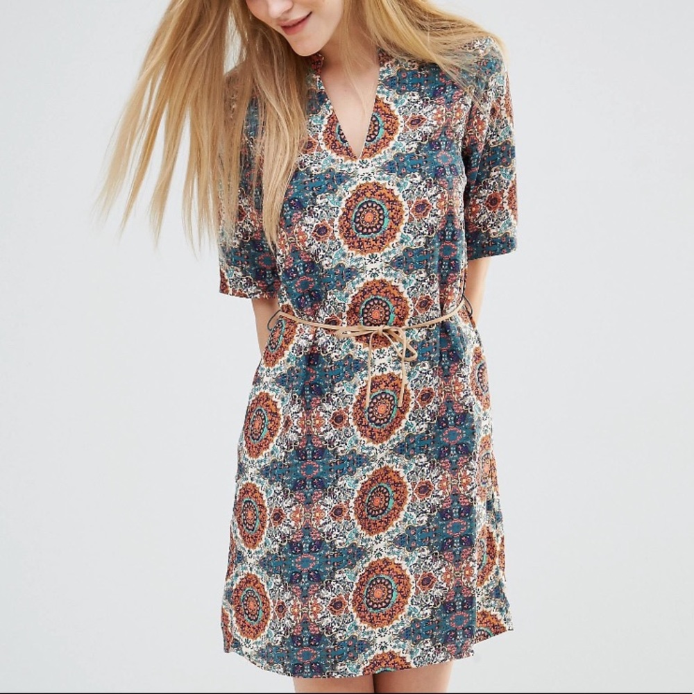 Vero Moda Printed Pencil Dress With V Neck
